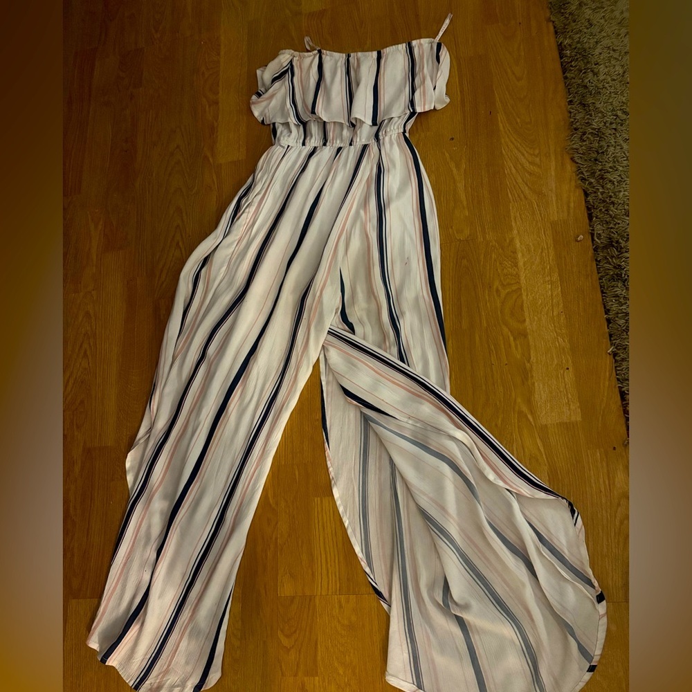 Guess | great used, size sm | springy white striped strapless girly jumpsuit